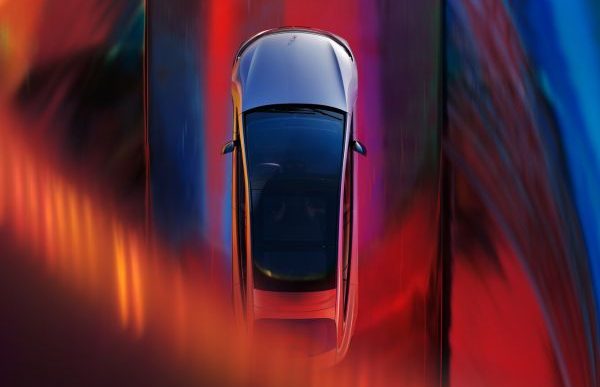 Ηλεκτροκίνηση Mercedes-Benz με μοντέλο EQ και προηγμένο αεροδυναμικό σχεδιασμό για αυξημένη αυτονομία και πολυτελή μετακίνηση