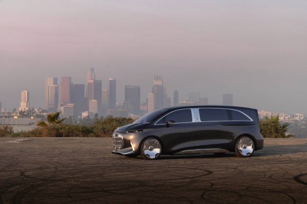 Mercedes Vans για ξενοδοχεία με premium σχεδίαση και άνεση για VIP μεταφορά πελατών
