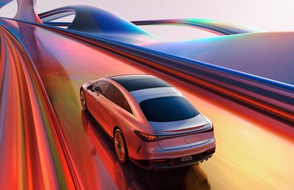 Plug-in hybrid Mercedes-Benz με αεροδυναμικό σχεδιασμό και τεχνολογία ηλεκτροκίνησης για υψηλή απόδοση και αυτονομία