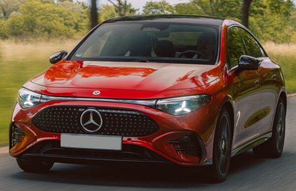 Mercedes-Benz σε καλοκαιρινή διαδρομή με κορυφαία απόδοση, ασφάλεια και αξιοπιστία σε υψηλές θερμοκρασίες